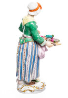 figurine vegetable selling woman Meissen designed by Johann Joachim K&auml;ndler Chris de Paris 1st Choice form 50247 1988 hight:14cm