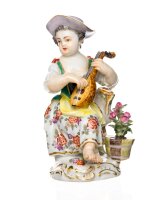 figurine gardening girl with guitar Meissen gardening...