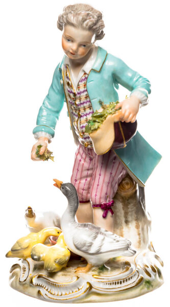 figurine boy feeding gooses Meissen allegories 1st Choice form C 41 1850-1924 hight:12,5cm
