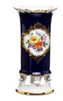 Vase auf Fueschen kobaltblau Blumenbukett Meissen Neuer...