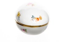 dish with lid egg form colored flowers Meissen New Cutout form D47 1st Choice 1850-1924 (11cm)