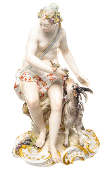 Figur Bacchantin mit Ziege KPM Berlin Mythologische Figuren 1. Wahl 1880-1920 Höhe:20,5cm