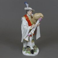 figurine Savoyard piper Meissen designed by Johann Joachim K&auml;ndler traditional costume figurines 1st Choice form 297 1960 hight:27cm