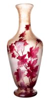 Art Nouveau cameo vase with wine leaf pattern Legras 1st...