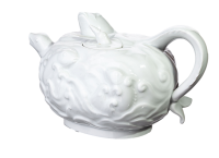 teapot with carp and wave relief Meissen form 55655 1st Choice 2005 (12cm)