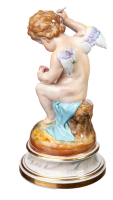 figurine cupid mending a heart Meissen designed by Heinrich Schwabe Cubids 2nd Choice form L 101 1850-1924 hight:18,5cm
