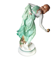figurine bowl playing woman green painture Meissen designed by Walter Schott 1st Choice form Q 180 1897-1924 hight:37cm