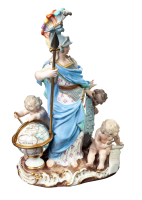 Figur Pallas Athene mit 3 Amoretten Meissen von M.A.Acier Mythologische Figuren 1. Wahl Modell D2 1850-1924 H&ouml;he:22cm