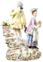 Figur G&auml;rtnerpaar mit Blument&ouml;pfen und Kanne Meissen von Victor Acier G&auml;rtnerkinder 1. Wahl Modell C64 1955 H&ouml;he:18,5cm